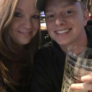 Meet your Posher, Jason